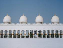 মুসলিমরা দলে দলে বিভক্ত, তাহলে ইসলাম কীভাবে সত্য ধর্ম হয়?