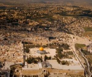 আল কুরআন অনুযায়ী ফিলিস্তিনের পবিত্র ভূমির মালিক কি ইহুদিরা?
