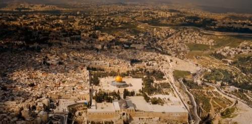 আল কুরআন অনুযায়ী ফিলিস্তিনের পবিত্র ভূমির মালিক কি ইহুদিরা?